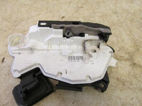 Türschloss links vorn VW GOLF VII (5G1) 1.6 TDI 81 KW 5K1837015D Bild Türschloss links vorn VW GOLF VII (5G1) 1.6 TDI 81 KW 5K1837015D