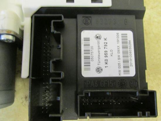 Motor Fensterheber rechts vorn VW GOLF PLUS (5M1, 521) 1.9 TDI 77 KW 5M1837402G/1K0959792K Bild Motor Fensterheber rechts vorn VW GOLF PLUS (5M1, 521) 1.9 TDI 77 KW 5M1837402G/1K0959792K