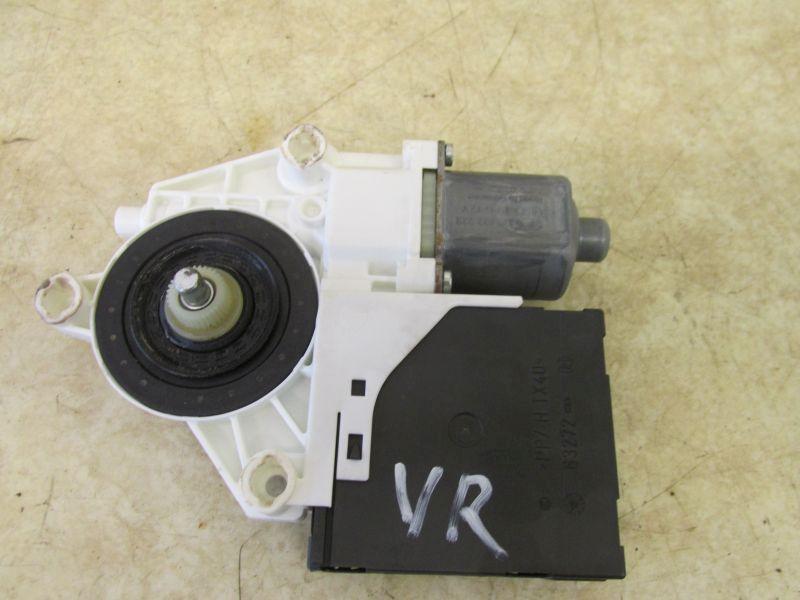Motor Fensterheber rechts vorn VW GOLF PLUS (5M1, 521) 1.9 TDI 77 KW 5M1837402G/1K0959792K Bild Motor Fensterheber rechts vorn VW GOLF PLUS (5M1, 521) 1.9 TDI 77 KW 5M1837402G/1K0959792K