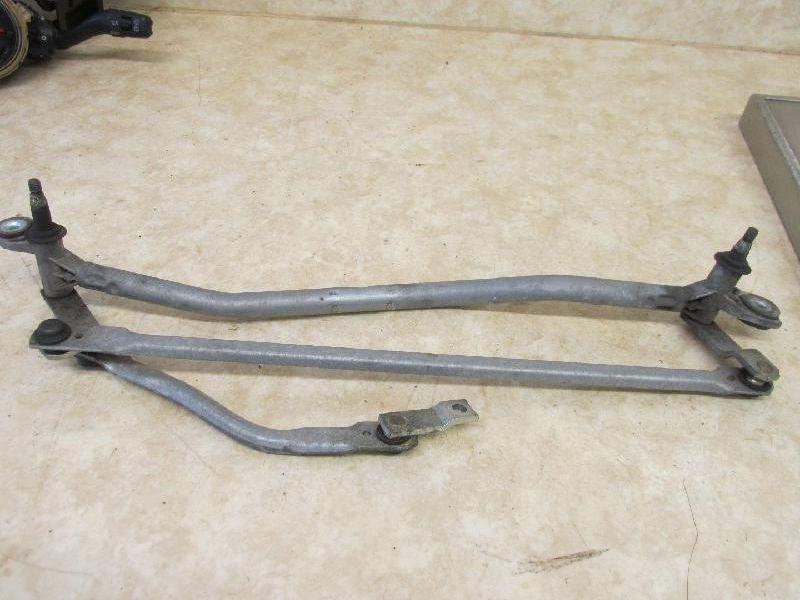 Wischergestänge vorn AUDI A6 AVANT (4F5, C6) 2.7 TDI 132 KW 4F1955023H Bild Wischergestänge vorn AUDI A6 AVANT (4F5, C6) 2.7 TDI 132 KW 4F1955023H