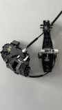Türschloss vorne rechts / Front right door lock Land Rover Discovery Bj 2008 8H22-203A28BB