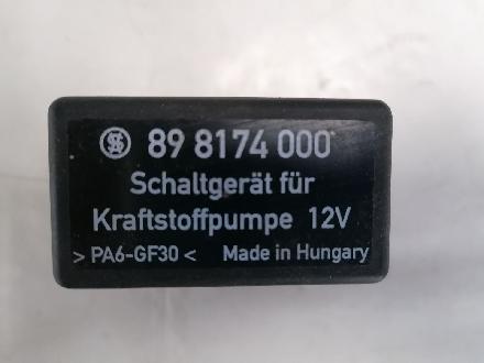 Relais Kraftstoffpumpe / Fuel pump relay Mercedes-benz 190 (W201) Bj 1992 898174000