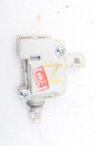 Stellmotor Heckklappe Audi A6 Avant C5 3B0959781 04-2001 Bild Stellmotor Heckklappe Audi A6 Avant C5 3B0959781 04-2001