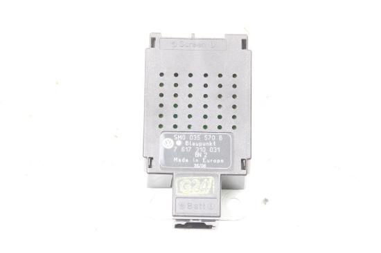 Radio VW GOLF 5 V 5M0035570B 10/2006 Bild Radio VW GOLF 5 V 5M0035570B 10/2006