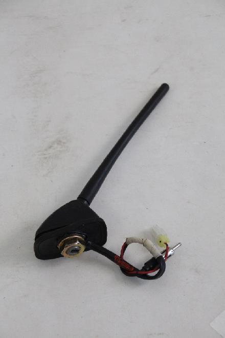 Antenne Nissan PATHFINDER R51 28208EB30A 08/2005