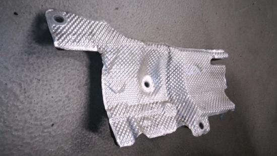 Hitzeschutz Hitzeblech Katalysator KAT DPF 04L103954AL Leon ST 2.0 TDI Start&stop 4Drive DSG 5F Bj 2017 Bild Hitzeschutz Hitzeblech Katalysator KAT DPF 04L103954AL Leon ST 2.0 TDI Start&stop 4Drive DSG 5F Bj 2017