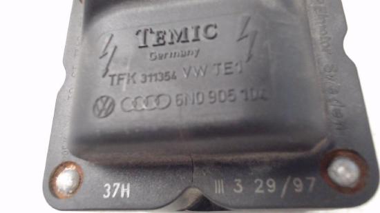 Zündspule 6N09051047 Polo 50 Servo 6 N/6 KV Bj 1997 Bild Zündspule 6N09051047 Polo 50 Servo 6 N/6 KV Bj 1997