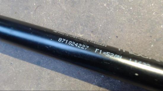 Gasdruckfeder/-dämpfer Lifter Heckklappe Rechts 871024227 Meriva 1.6 16V X01 Bj 2003 Bild Gasdruckfeder/-dämpfer Lifter Heckklappe Rechts 871024227 Meriva 1.6 16V X01 Bj 2003