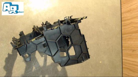 Radioeinbaurahmen 1K0858005 Golf 1.4 GL 1K/1KP/5M/1KM Bj 2007 Bild Radioeinbaurahmen 1K0858005 Golf 1.4 GL 1K/1KP/5M/1KM Bj 2007