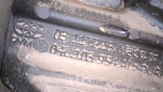 Hitzeschutz Hitzeblech Katalysator KAT DPF 04L103954AL Leon ST 2.0 TDI Start&stop 4Drive DSG 5F Bj 2017 Bild Hitzeschutz Hitzeblech Katalysator KAT DPF 04L103954AL Leon ST 2.0 TDI Start&stop 4Drive DSG 5F Bj 2017