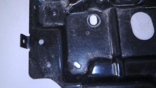 Trägerplatte Batterie 9654426780 206 CC 110 Selection Comfort 2KFX/2NFZ/ Bj 2006 Bild Trägerplatte Batterie 9654426780 206 CC 110 Selection Comfort 2KFX/2NFZ/ Bj 2006