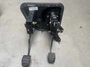 Kupplungsfusshebel Kupplungspeda 8200197389 Master 1.9 dCi L1H1 ED / FD / GD / HD / JD / MD / ND / UD Bj 2004