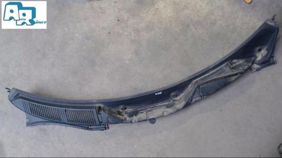 Abdeckung Wasserkasten Wischergestänge 8200136789 Scenic 1.5 dCi Comfortline JM Bj 2005 Bild Abdeckung Wasserkasten Wischergestänge 8200136789 Scenic 1.5 dCi Comfortline JM Bj 2005