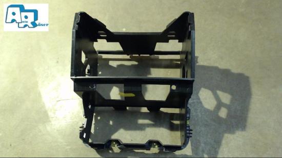 Radioeinbaurahmen 1K0858005 Golf 1.4 GL 1K/1KP/5M/1KM Bj 2007 Bild Radioeinbaurahmen 1K0858005 Golf 1.4 GL 1K/1KP/5M/1KM Bj 2007