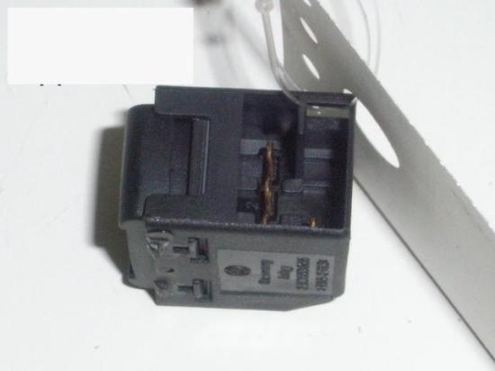 Schalter Fensterheber T?r hinten rechts VW PASSAT (3B2) 1.8 3B0959855 Bild Schalter Fensterheber T?r hinten rechts VW PASSAT (3B2) 1.8 3B0959855