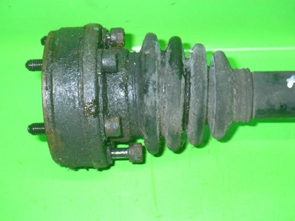 Gelenkwelle Antriebswelle vorne rechts VW PASSAT Variant (32B) 1.6 TD Bild Gelenkwelle Antriebswelle vorne rechts VW PASSAT Variant (32B) 1.6 TD