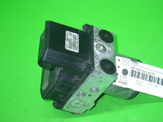 ABS Hydroaggregat TOYOTA COROLLA Verso (ZER_, ZZE12_, R1_) 2.0 D-4D 0265225284 Bild ABS Hydroaggregat TOYOTA COROLLA Verso (ZER_, ZZE12_, R1_) 2.0 D-4D 0265225284