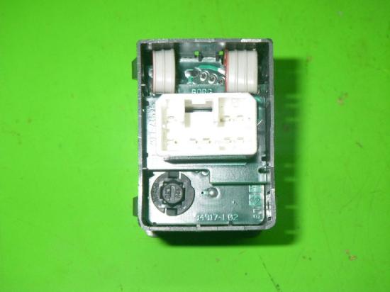 Schalter Tempomat VOLVO V40 Kombi (VW) 1.8 i 30857598 Bild Schalter Tempomat VOLVO V40 Kombi (VW) 1.8 i 30857598