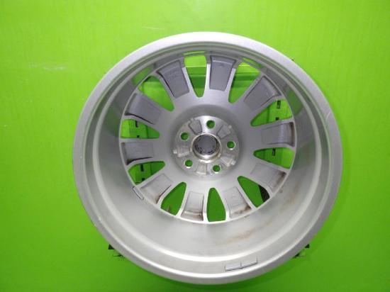 Alufelge OPEL INSIGNIA Stufenheck 2.0 Turbo 4x4 Bild Alufelge OPEL INSIGNIA Stufenheck 2.0 Turbo 4x4