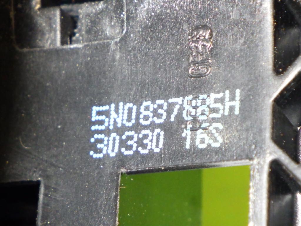 Türgriff links außen VW GOLF VI (5K1) 1.4 TSI 5N0837017C Bild Türgriff links außen VW GOLF VI (5K1) 1.4 TSI 5N0837017C