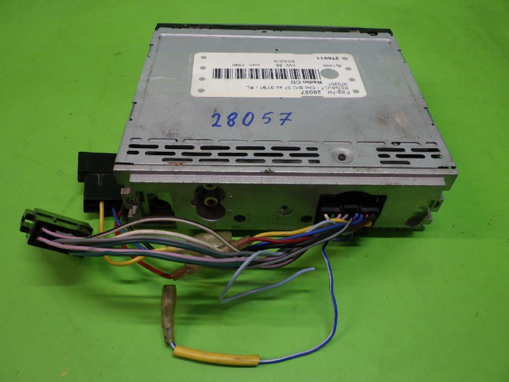 CD-Radio RENAULT CLIO I (B/C57_, 5/357_) 1.4 (B57J, C57J) Bild CD-Radio RENAULT CLIO I (B/C57_, 5/357_) 1.4 (B57J, C57J)