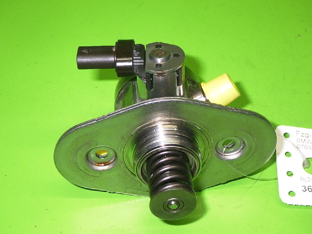 Hochdruckpumpe BMW 1 (F20) 116 i 13517642466 Bild Hochdruckpumpe BMW 1 (F20) 116 i 13517642466