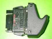 Schalter Fensterheber Tür vorne links RENAULT MEGANE Scenic (JA0/1_) 1.6 e (JA0F) 7700838101