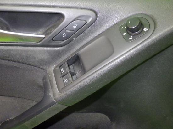 T?rverkleidung links VW GOLF VI (5K1) 1.2 TSI 5K3867011 Bild T?rverkleidung links VW GOLF VI (5K1) 1.2 TSI 5K3867011