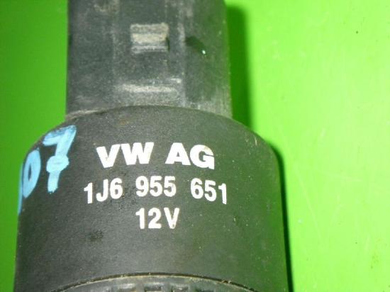Pumpe Scheibenwaschanlage SEAT LEON (1M1) 1.6 16 V 1J6955651 Bild Pumpe Scheibenwaschanlage SEAT LEON (1M1) 1.6 16 V 1J6955651