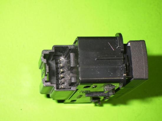 Schalter SOS Taster Notruf OPEL ASTRA K (B16) 1.4 Turbo (68) 13496811 Bild Schalter SOS Taster Notruf OPEL ASTRA K (B16) 1.4 Turbo (68) 13496811