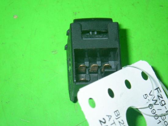 Schalter Fensterheber T?r vorne rechts VW GOLF IV (1J1) 1.9 TDI 3B0959855B Bild Schalter Fensterheber T?r vorne rechts VW GOLF IV (1J1) 1.9 TDI 3B0959855B