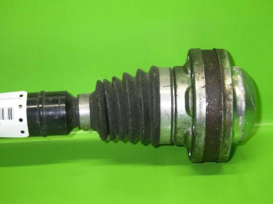Gelenkwelle Antriebswelle vorne rechts VW PASSAT Variant (365) 2.0 TDI 1K0407272BB Bild Gelenkwelle Antriebswelle vorne rechts VW PASSAT Variant (365) 2.0 TDI 1K0407272BB