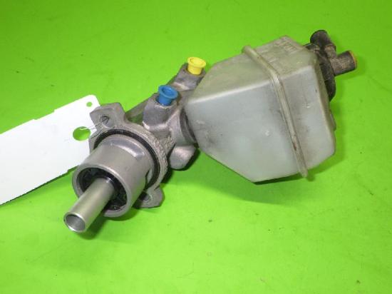 Hauptbremszylinder RENAULT CLIO II (BB0/1/2_, CB0/1/2_) 1.2 16V (BB05, BB0W, BB11, BB27 7701205737 Bild Hauptbremszylinder RENAULT CLIO II (BB0/1/2_, CB0/1/2_) 1.2 16V (BB05, BB0W, BB11, BB27 7701205737