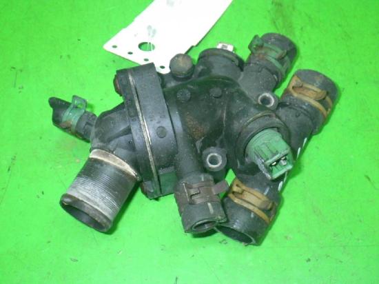 Thermostatgehäuse RENAULT MEGANE I Coach (DA0/1_) 2.0 i (DA0G) 7700866730 Bild Thermostatgehäuse RENAULT MEGANE I Coach (DA0/1_) 2.0 i (DA0G) 7700866730