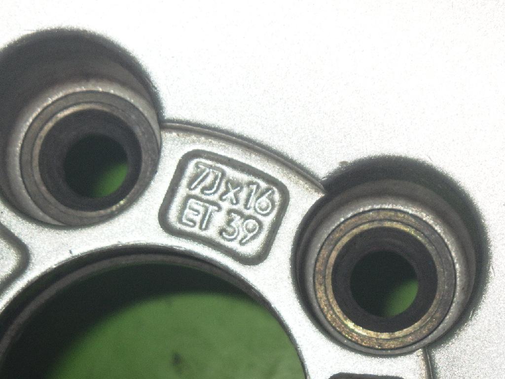 Alufelge OPEL OMEGA B Caravan (V94) 2.2 DTI 16V (F35, M35, P35) 70635 Bild Alufelge OPEL OMEGA B Caravan (V94) 2.2 DTI 16V (F35, M35, P35) 70635