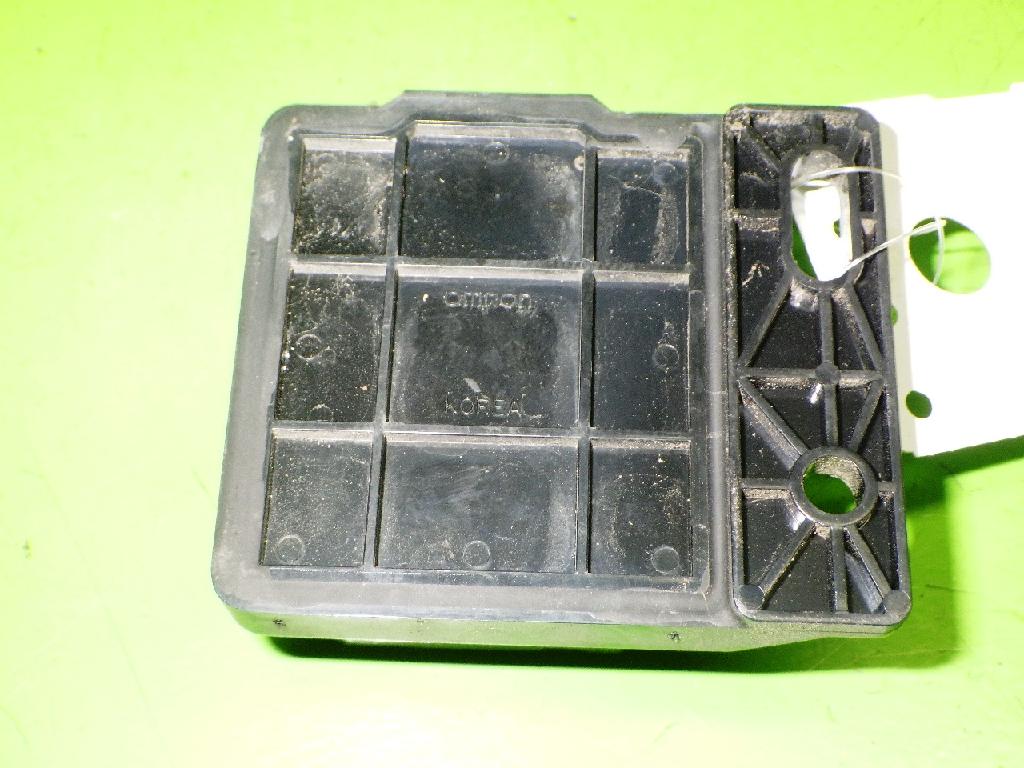 Steuerger?t Waschanlage KIA SORENTO I (JC) 2.5 CRDi 95460-3E000 Bild Steuerger?t Waschanlage KIA SORENTO I (JC) 2.5 CRDi 95460-3E000