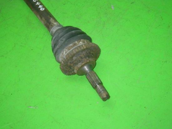 Gelenkwelle Antriebswelle vorne rechts PEUGEOT 206 Schrägheck (2A/C) 1.4 16V 3273CS Bild Gelenkwelle Antriebswelle vorne rechts PEUGEOT 206 Schrägheck (2A/C) 1.4 16V 3273CS