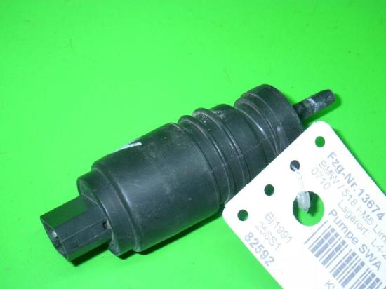 Pumpe Scheibenwaschanlage BMW 5 (E34) 525 i 24V Bild Pumpe Scheibenwaschanlage BMW 5 (E34) 525 i 24V