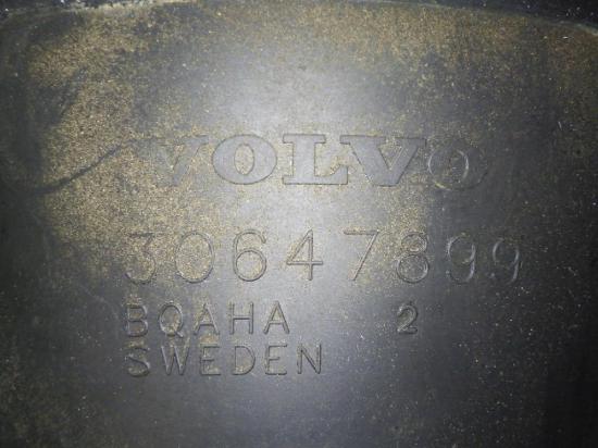 Einfüllstutzen Kraftstoff VOLVO C30 D5 Bild Einfüllstutzen Kraftstoff VOLVO C30 D5