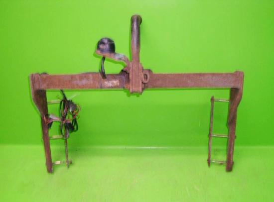 Anh?ngerkupplung FORD MONDEO I Kombi (BNP) 1.6 i 16V Bild Anh?ngerkupplung FORD MONDEO I Kombi (BNP) 1.6 i 16V