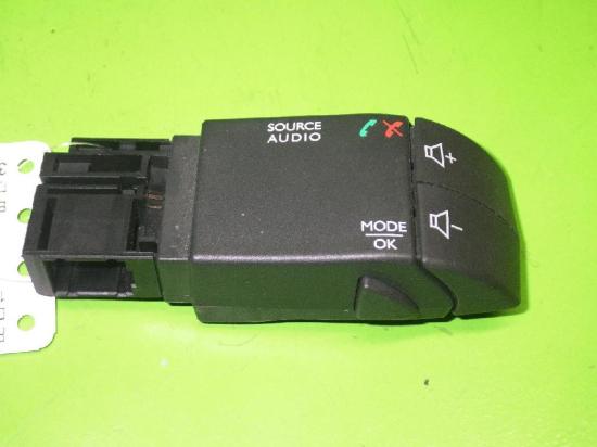 Fernbedienung Radio DACIA LOGAN MCV II 1.2 LPG 255522448 Bild Fernbedienung Radio DACIA LOGAN MCV II 1.2 LPG 255522448