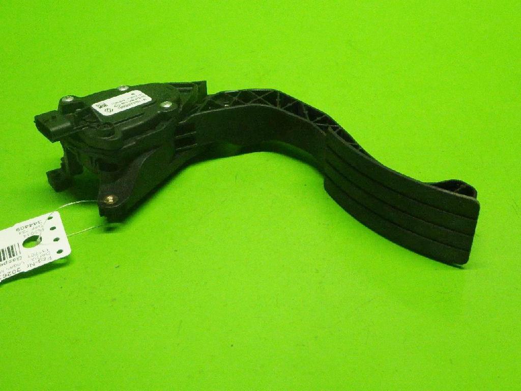 Gaspedal DACIA LOGAN MCV II 1.2 LPG 180022703R Bild Gaspedal DACIA LOGAN MCV II 1.2 LPG 180022703R
