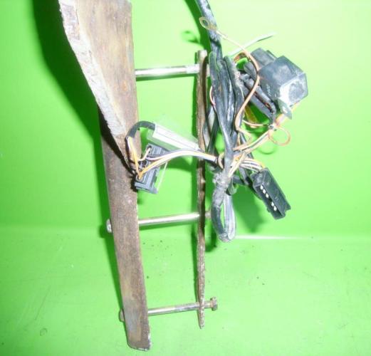 Anh?ngerkupplung FORD MONDEO I Kombi (BNP) 1.6 i 16V Bild Anh?ngerkupplung FORD MONDEO I Kombi (BNP) 1.6 i 16V