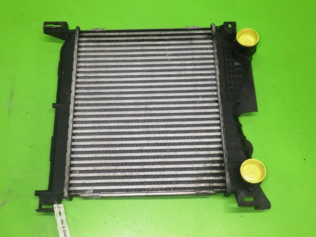 Ladeluftkühler CHRYSLER VOYAGER IV (RG, RS) 2.8 CRD 878004UC