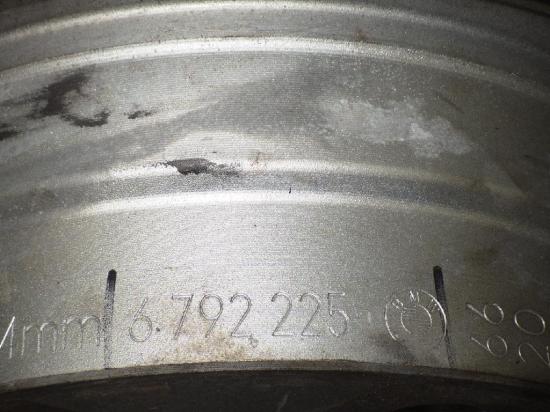 Bremsscheibe hinten links BMW 1 (F20) 116 i 6792225 Bild Bremsscheibe hinten links BMW 1 (F20) 116 i 6792225