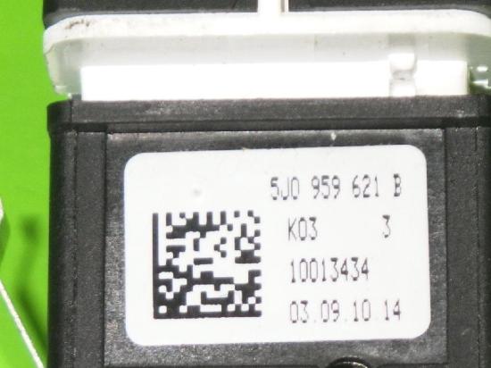 Schalter Heckscheibenheizung SKODA ROOMSTER (5J) 1.6 TDI 5J0959621B Bild Schalter Heckscheibenheizung SKODA ROOMSTER (5J) 1.6 TDI 5J0959621B