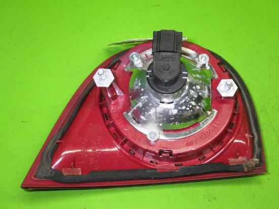 Schlussleuchte innen rechts VW GOLF V (1K1) 1.4 16V 1K6945108C Bild Schlussleuchte innen rechts VW GOLF V (1K1) 1.4 16V 1K6945108C