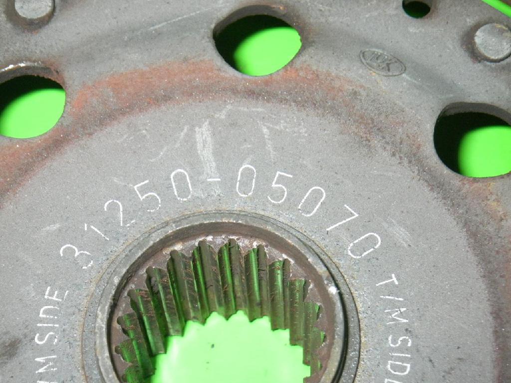 Kupplungsscheibe TOYOTA COROLLA Verso (ZER_, ZZE12_, R1_) 2.0 D-4D 31250-05070 Bild Kupplungsscheibe TOYOTA COROLLA Verso (ZER_, ZZE12_, R1_) 2.0 D-4D 31250-05070