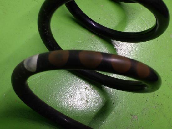 Feder hinten rechts VW GOLF VI (5K1) 1.4 TSI Bild Feder hinten rechts VW GOLF VI (5K1) 1.4 TSI