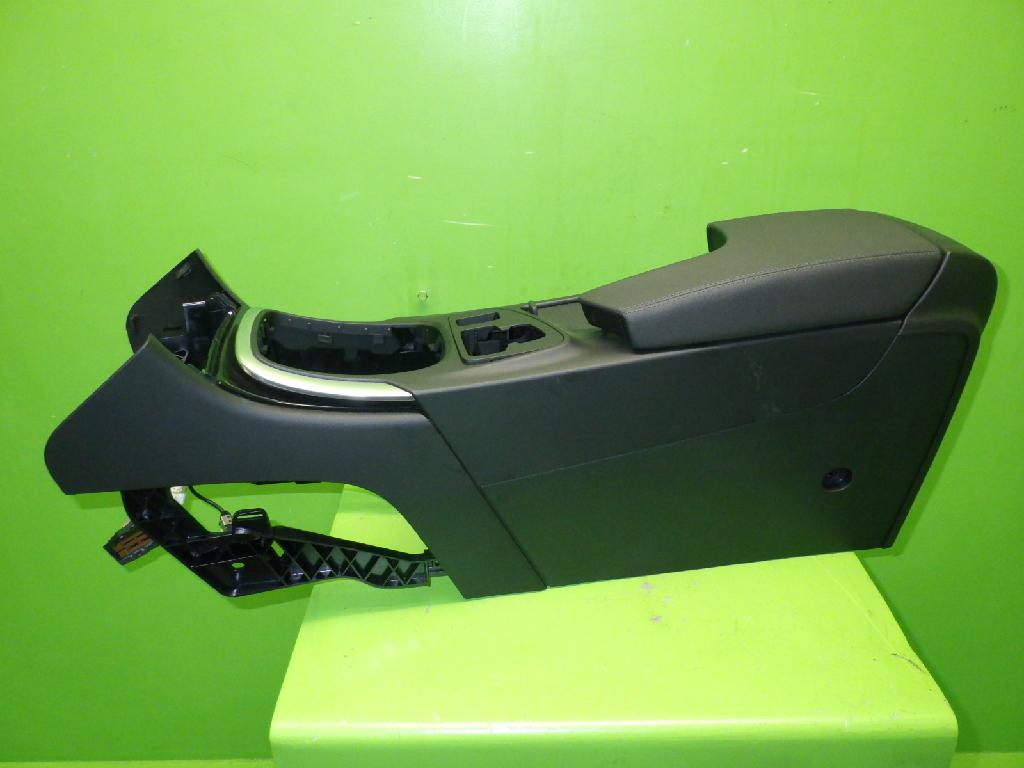 Mittelkonsole OPEL INSIGNIA Caravan 2.0 Turbo 4x4 Bild Mittelkonsole OPEL INSIGNIA Caravan 2.0 Turbo 4x4